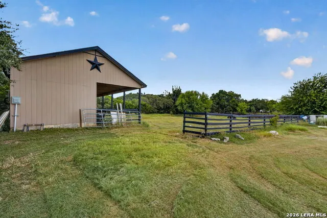 30870 Bridlegate Bulverde, TX 78163
