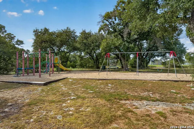 30870 Bridlegate Bulverde, TX 78163