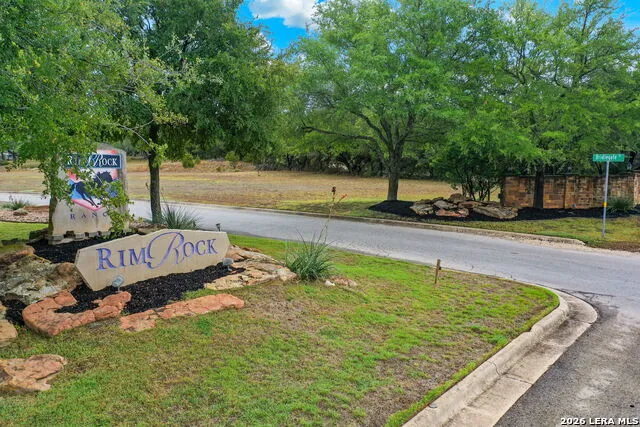 30870 Bridlegate Bulverde, TX 78163