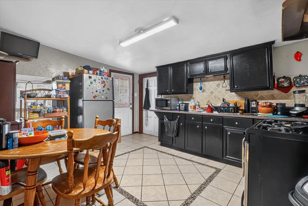 3332 Coronet Boulevard Dallas, TX 75212