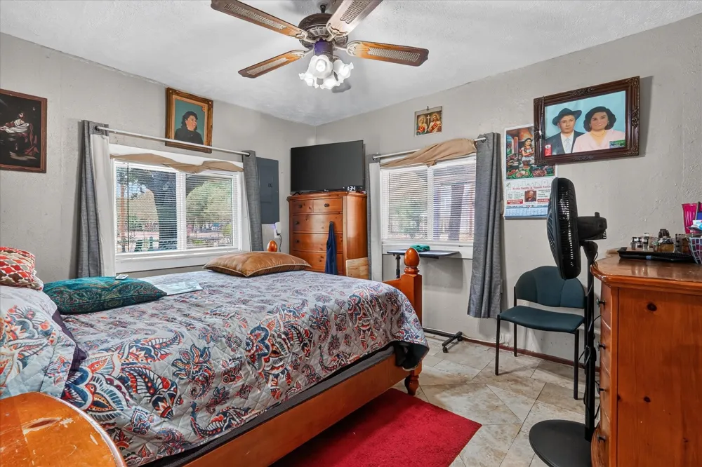 3332 Coronet Boulevard Dallas, TX 75212