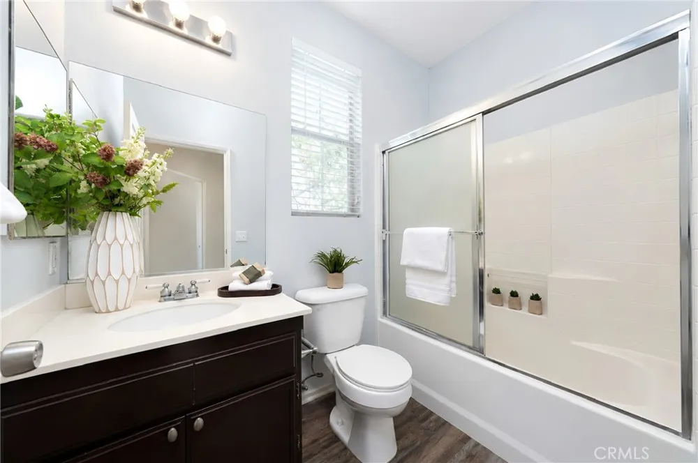 1804 Crescent Oak Irvine, CA 92618
