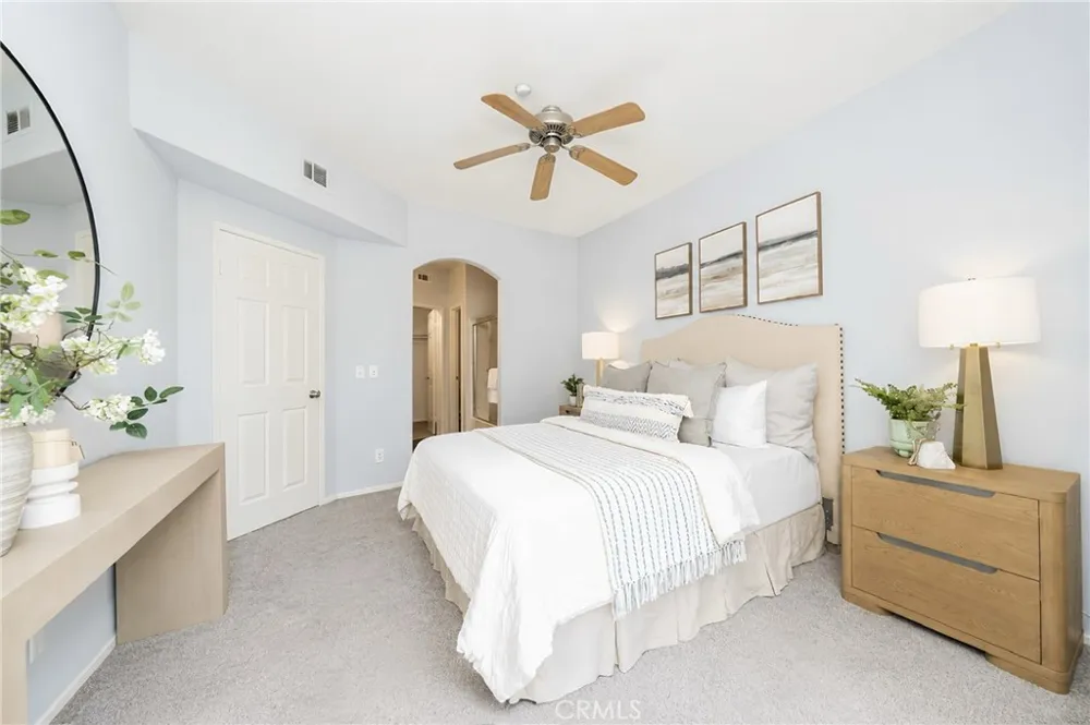 1804 Crescent Oak Irvine, CA 92618