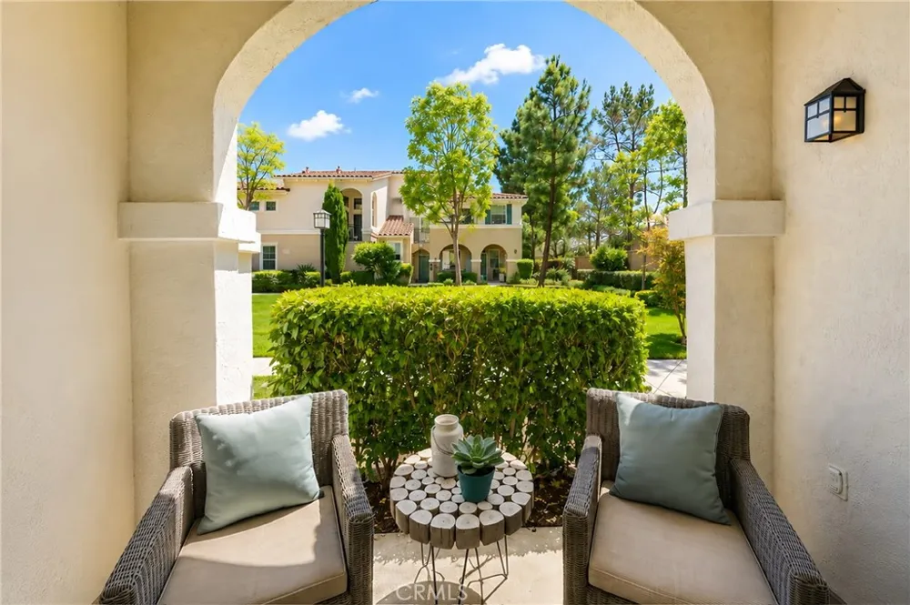 1804 Crescent Oak Irvine, CA 92618