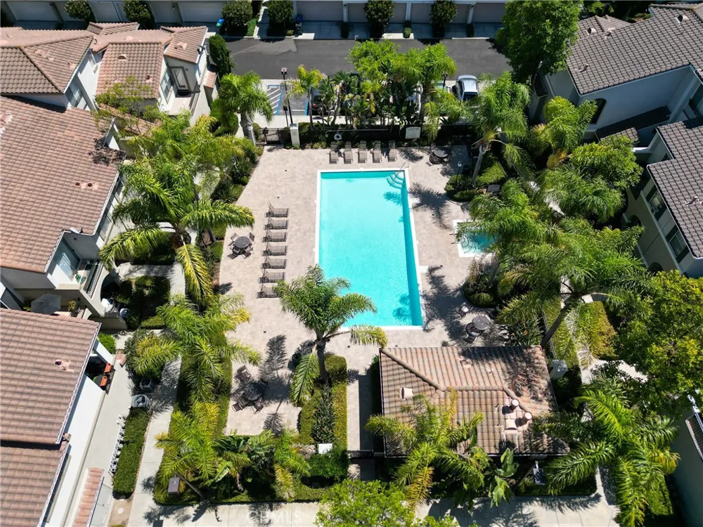 1804 Crescent Oak Irvine, CA 92618