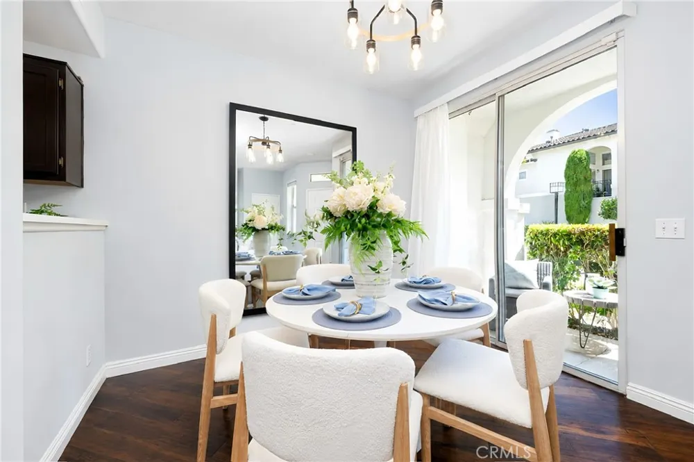 1804 Crescent Oak Irvine, CA 92618