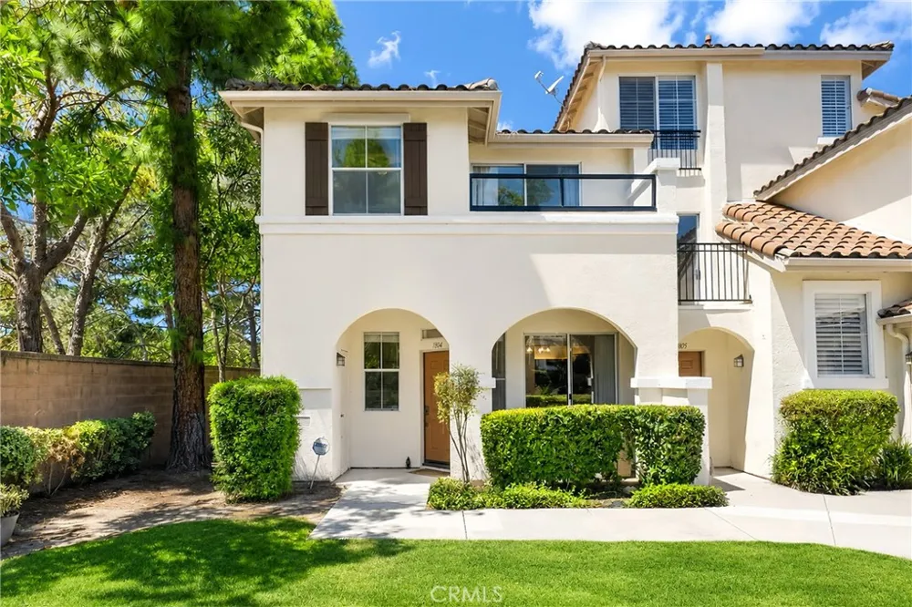 1804 Crescent Oak Irvine, CA 92618