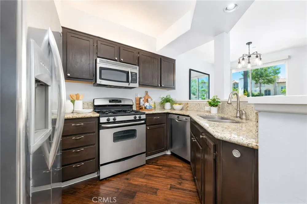 1804 Crescent Oak Irvine, CA 92618