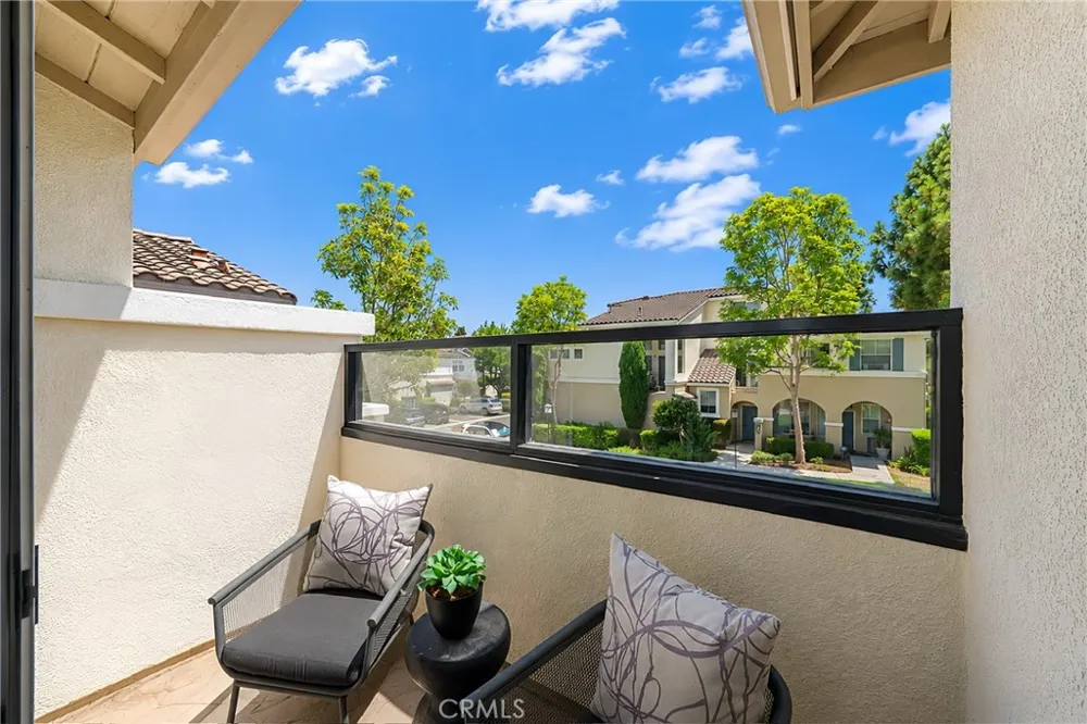1804 Crescent Oak Irvine, CA 92618
