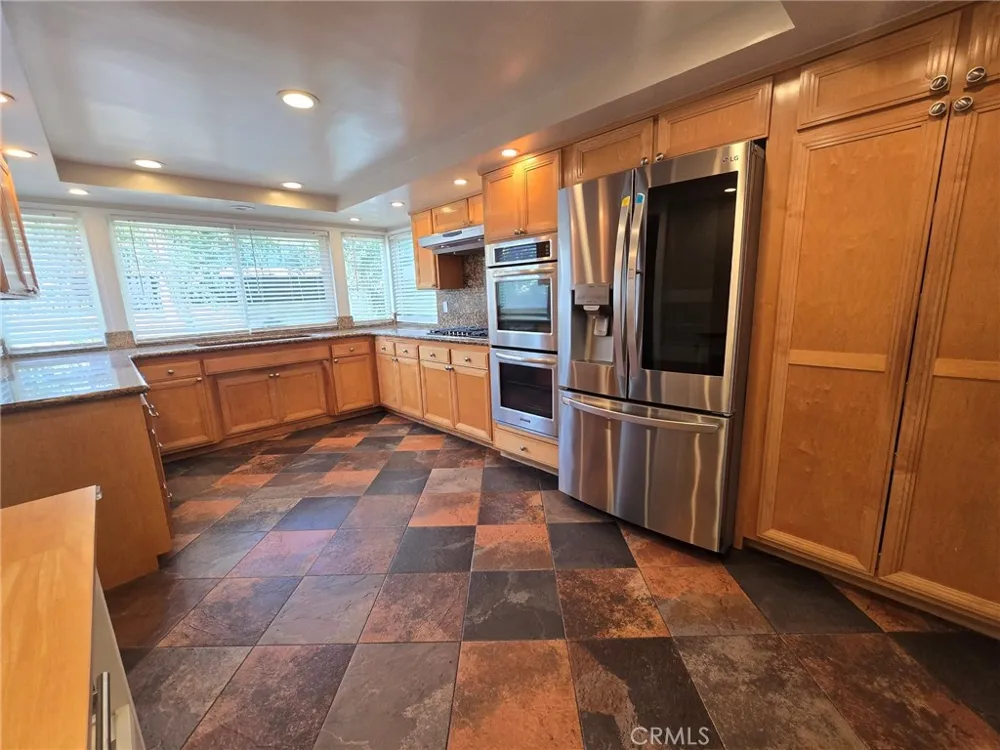 4509 Guava Seal Beach, CA 90740