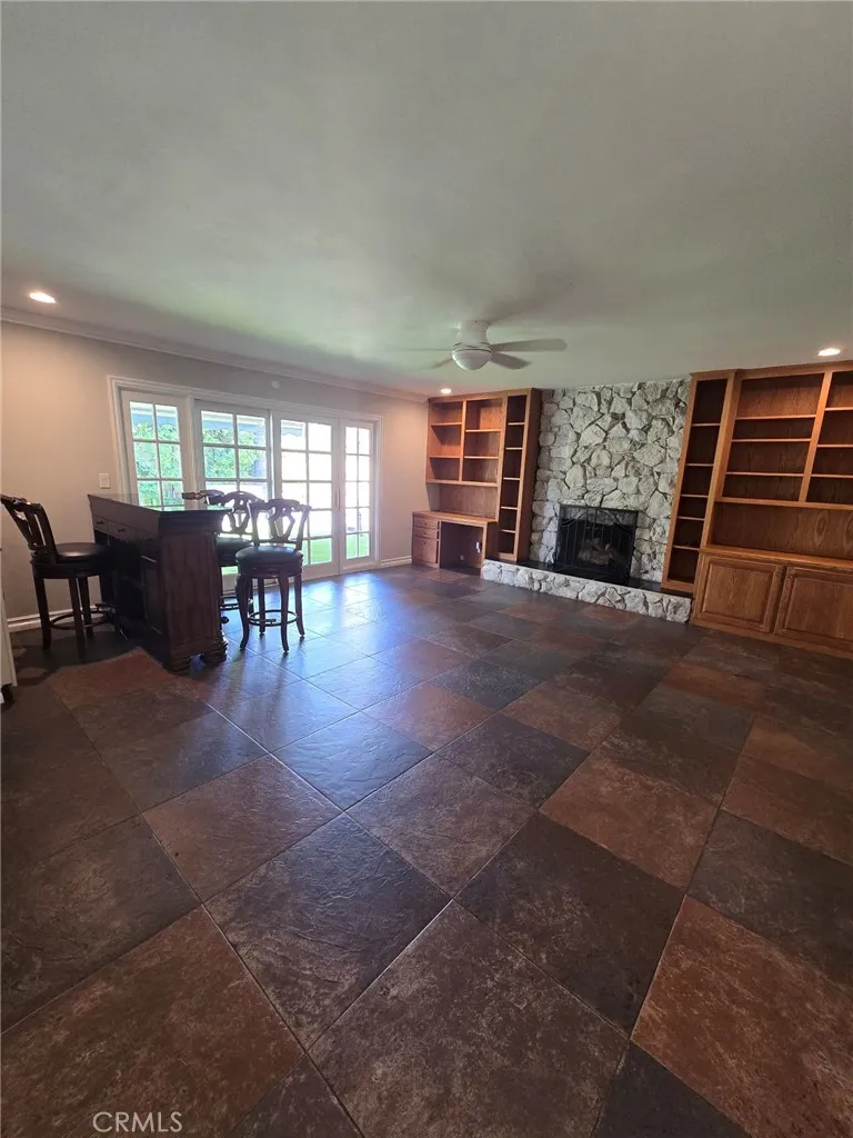 4509 Guava Seal Beach, CA 90740