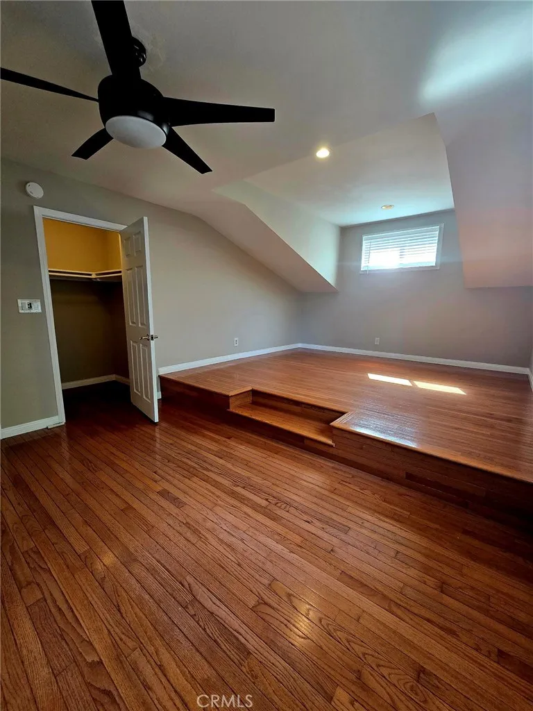 4509 Guava Seal Beach, CA 90740