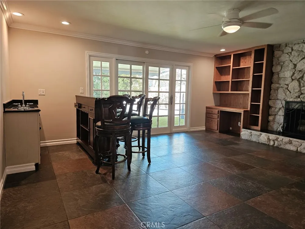 4509 Guava Seal Beach, CA 90740