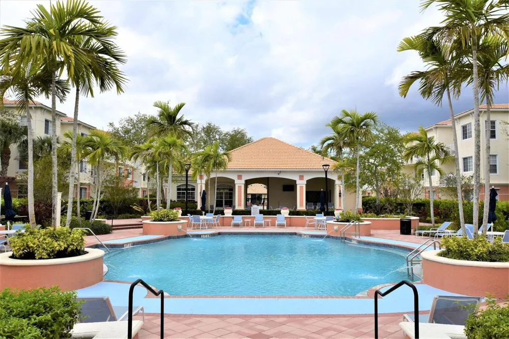 9857 Baywinds Drive #9105 West Palm Beach, FL 33411