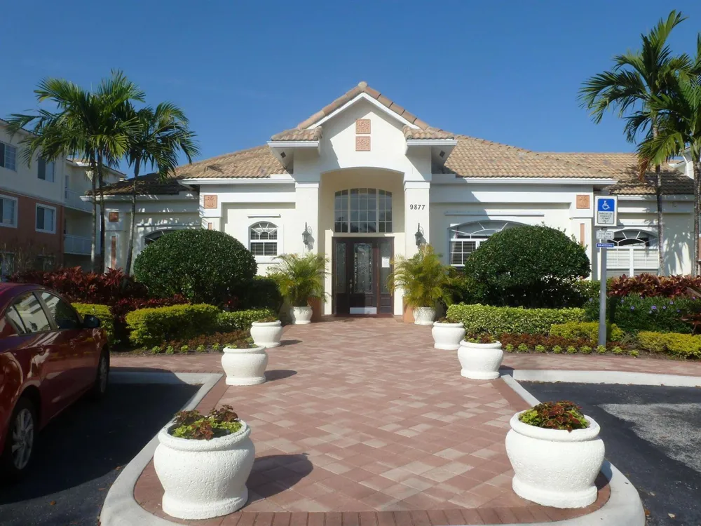 9857 Baywinds Drive #9105 West Palm Beach, FL 33411