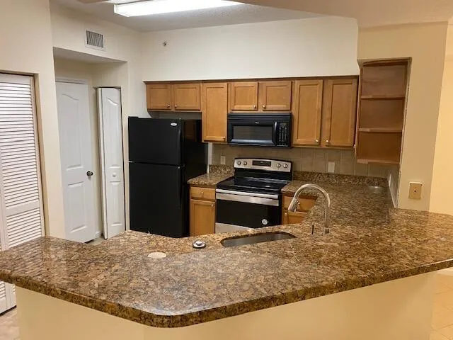 9857 Baywinds Drive #9105 West Palm Beach, FL 33411