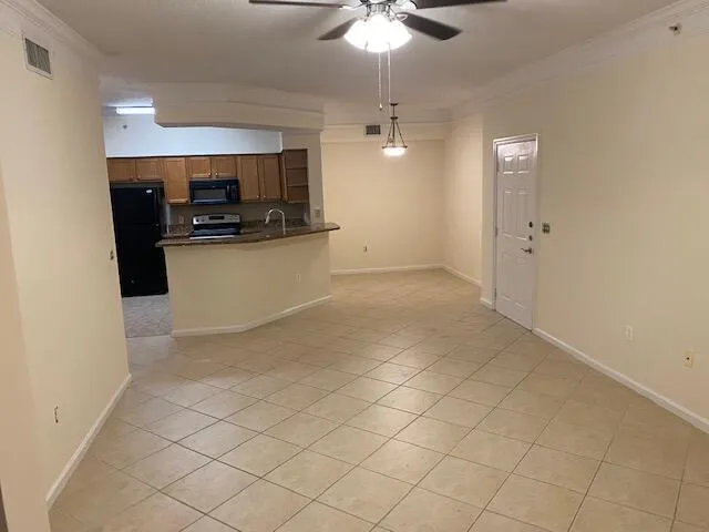 9857 Baywinds Drive #9105 West Palm Beach, FL 33411