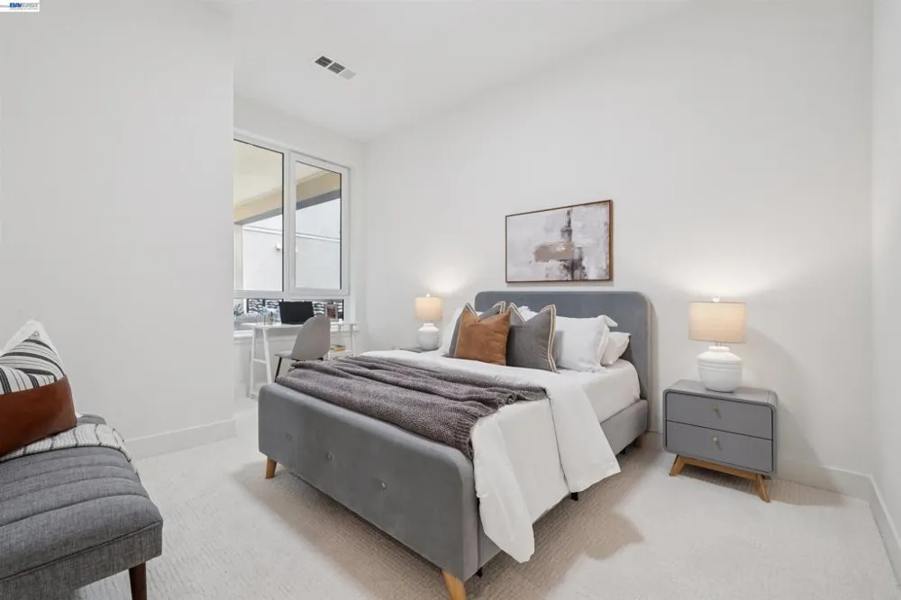 2339 Kinetic Cmn #209 Fremont, CA 94539