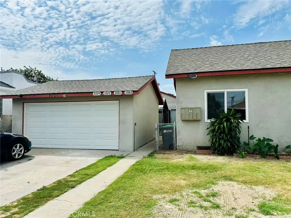 3320 Tenaya Avenue Lynwood, CA 90262