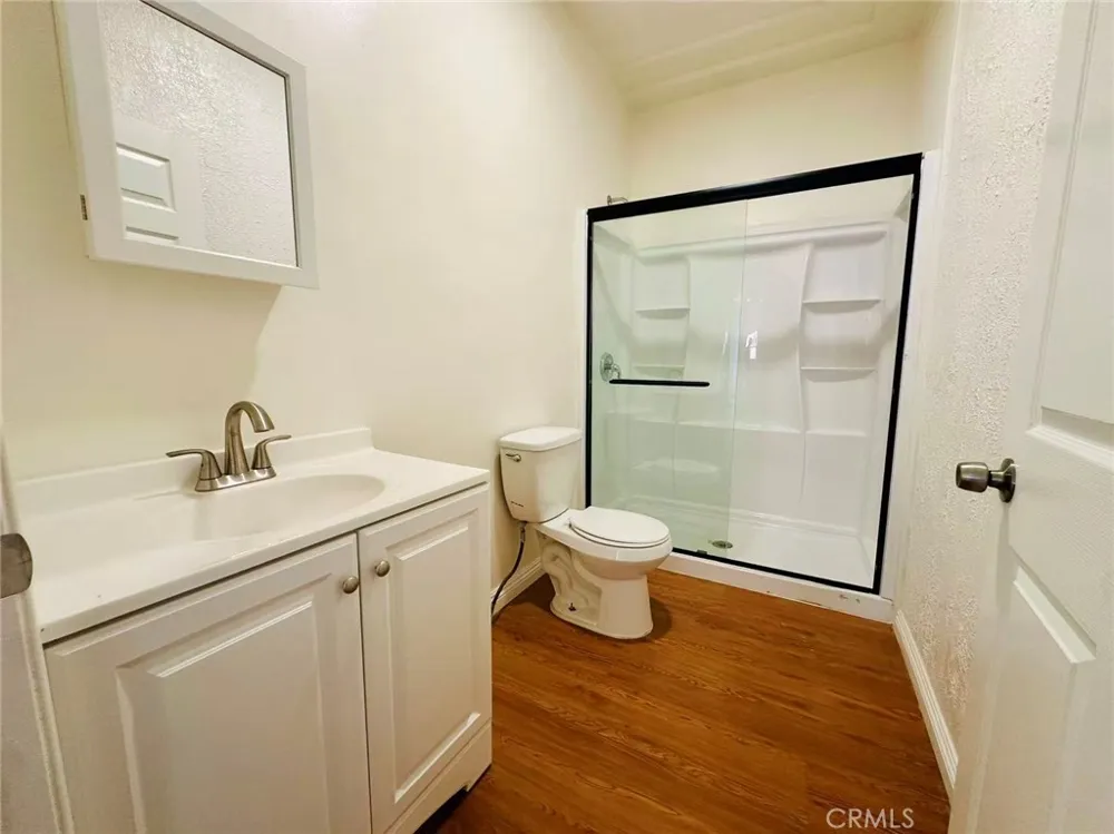 3320 Tenaya Avenue Lynwood, CA 90262