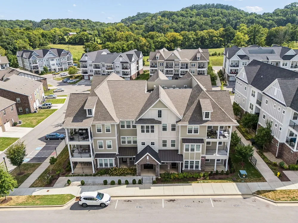 1000 Vintage Green  Ln #1302 Franklin, TN 37064