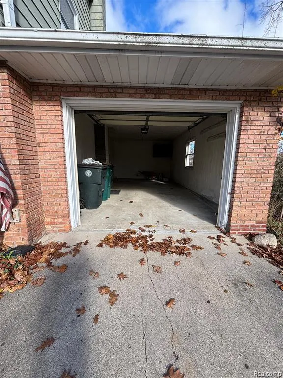 300 Bessemaur Drive East Lansing City, MI 48823