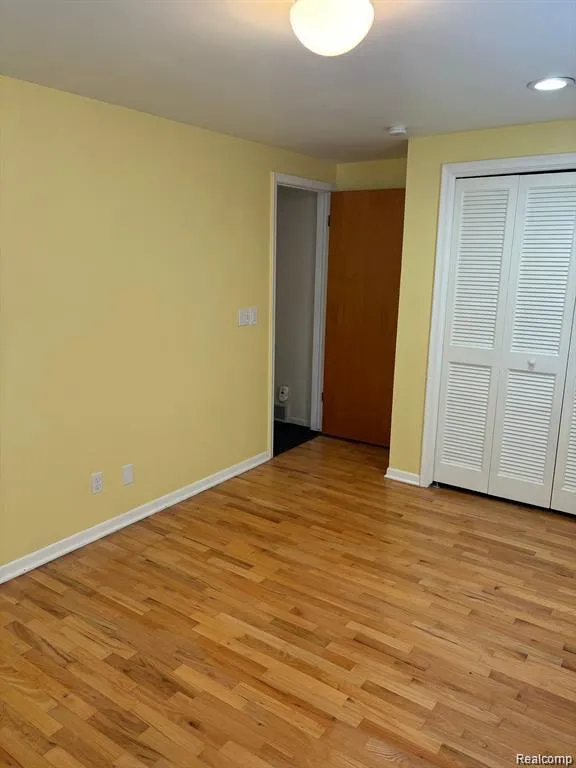 300 Bessemaur Drive East Lansing City, MI 48823