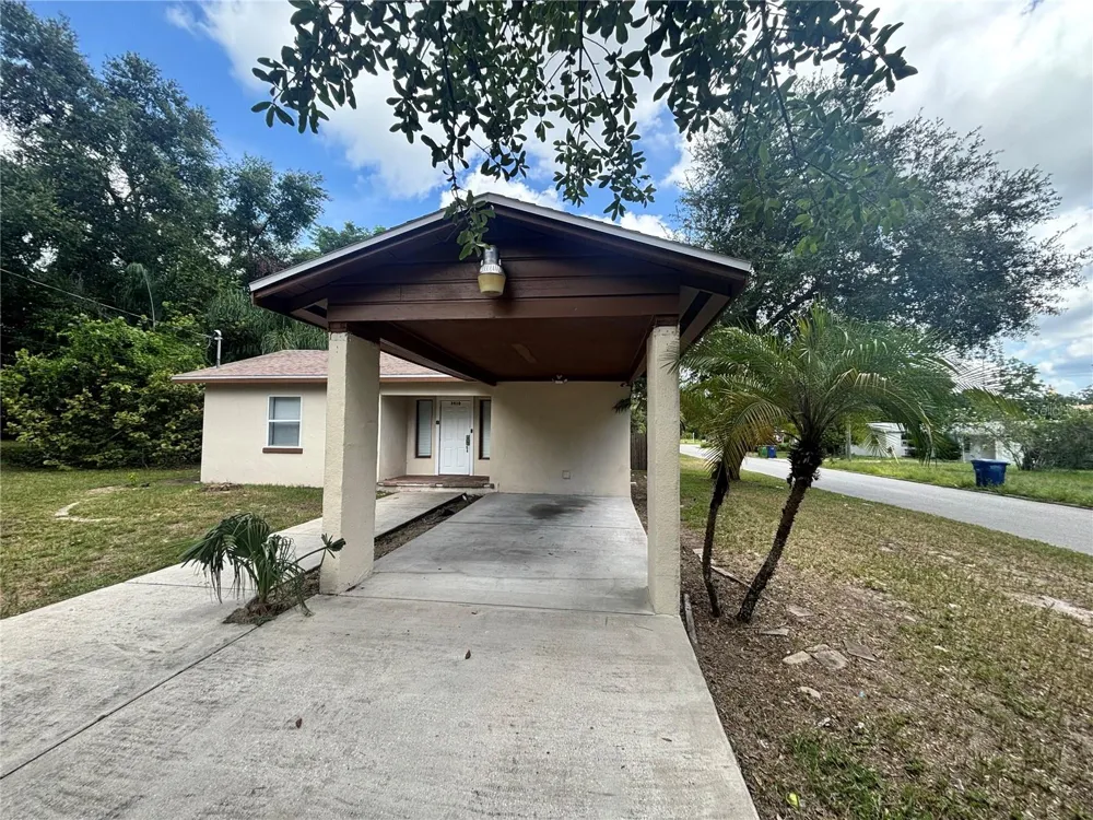 3910 E ELLICOTT STREET Tampa, FL 33610