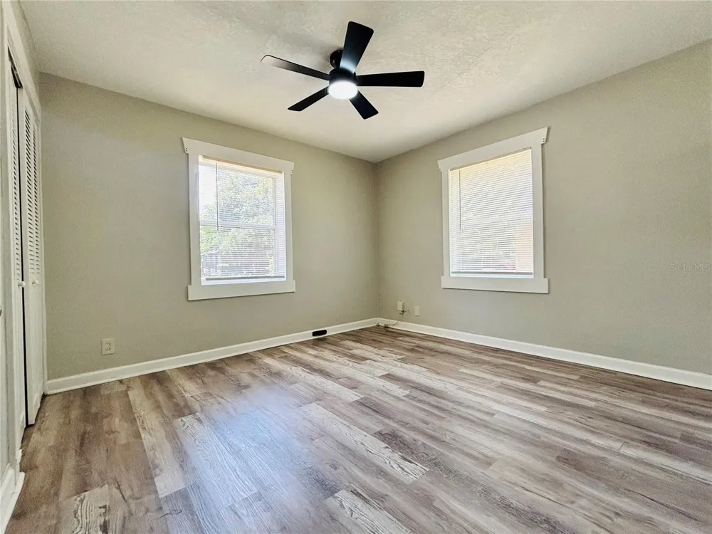 3910 E ELLICOTT STREET Tampa, FL 33610