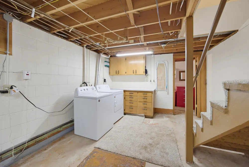 108 Park Street Fairfax, MN 55332