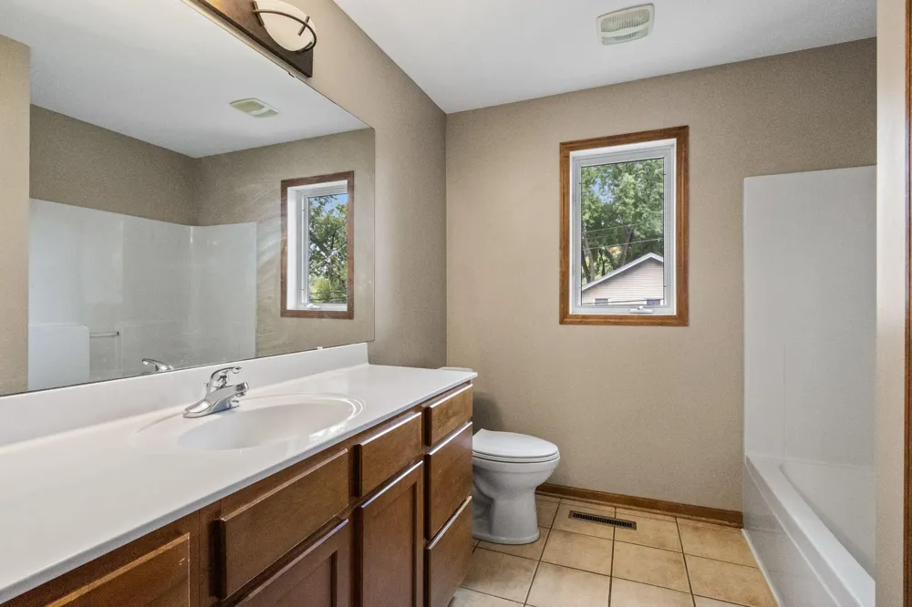 3120 4th Street SE Minneapolis, MN 55414