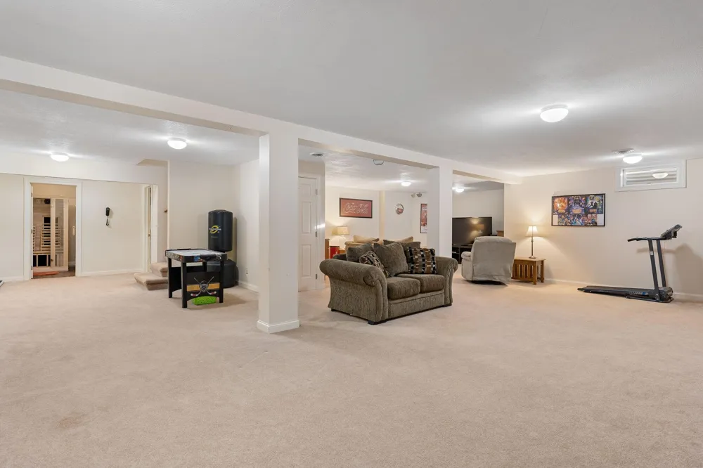 800 27th Street SW Austin, MN 55912