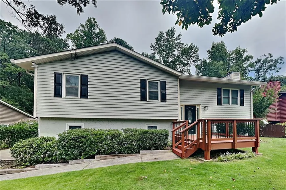 2493 Seneca Trail Duluth, GA 30096