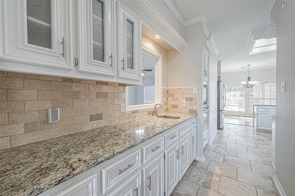 16 Marietta Court Montgomery, TX 77356