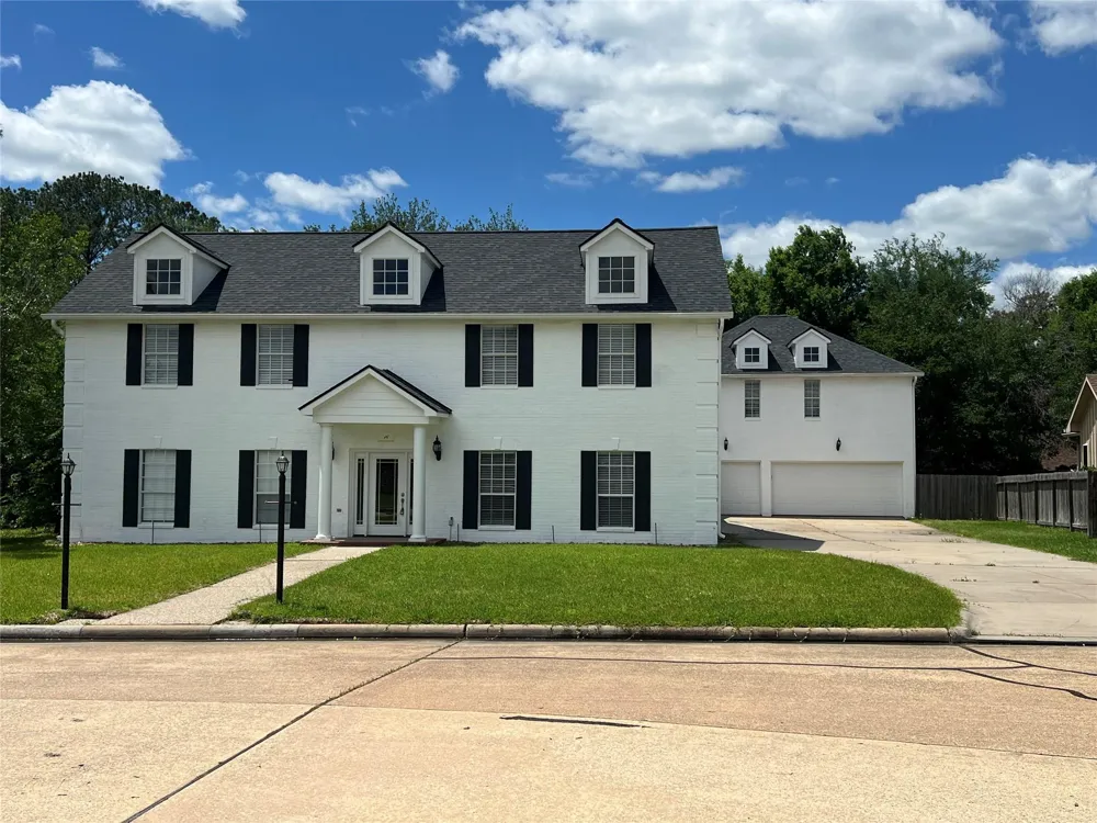 16 Marietta Court Montgomery, TX 77356