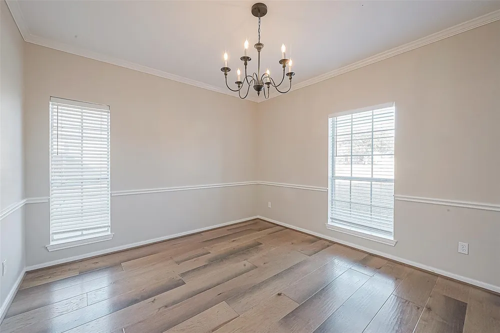 16 Marietta Court Montgomery, TX 77356