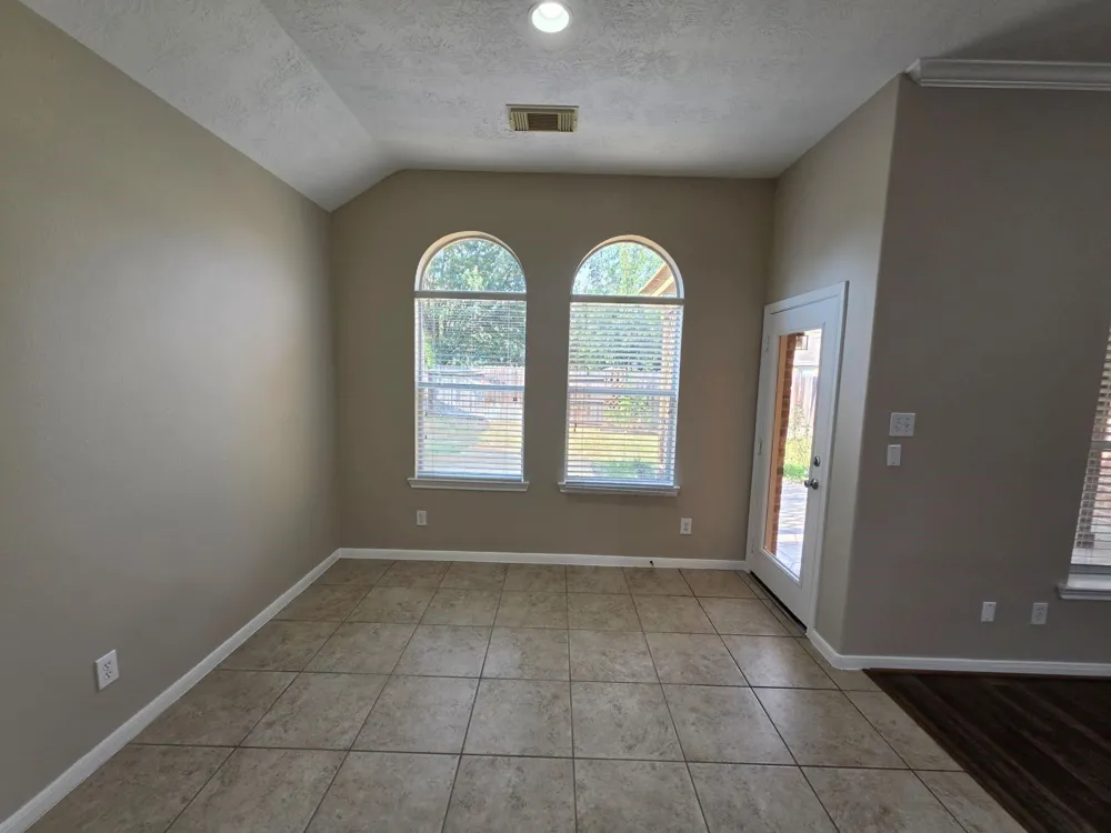 20743 Oakhurst Meadows Drive Porter, TX 77365