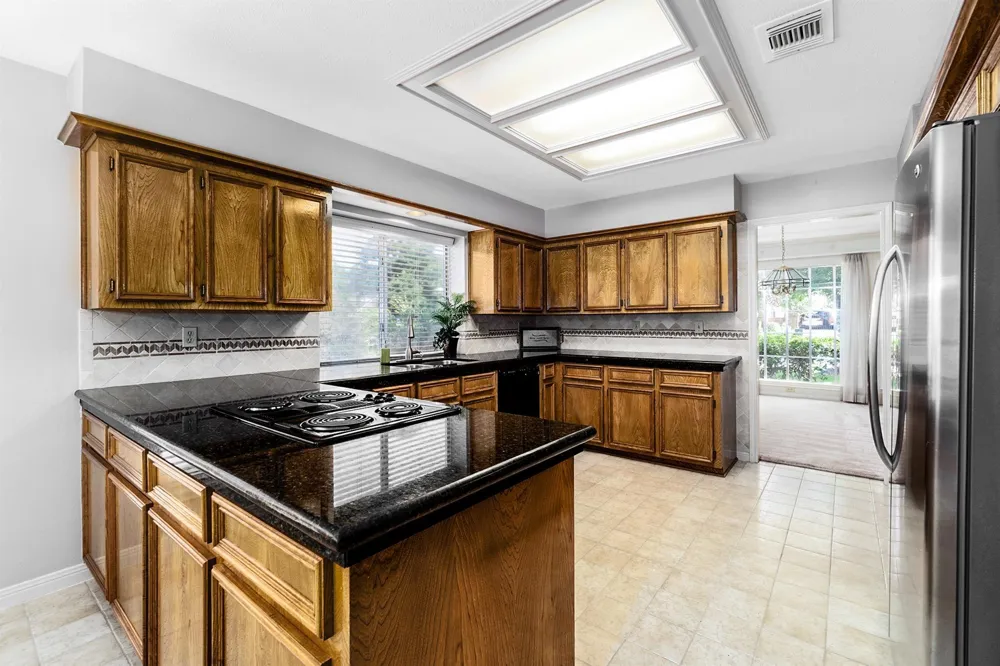 15406 Greenleaf Lane Houston, TX 77062