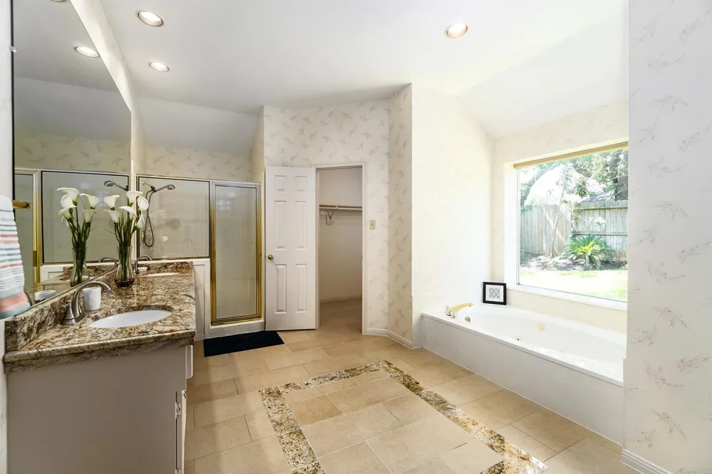 15406 Greenleaf Lane Houston, TX 77062