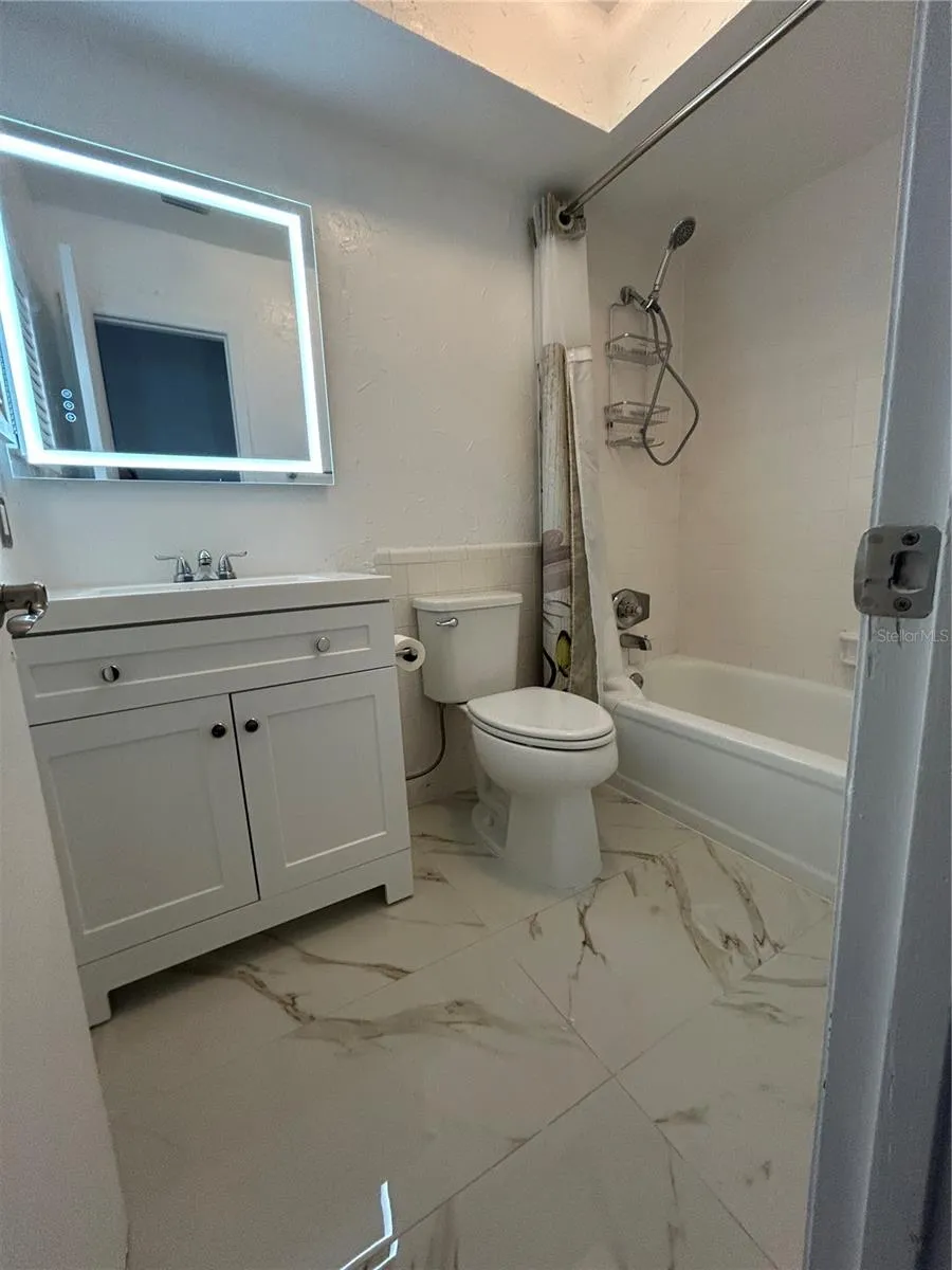 110 BROWARD DRIVE Winter Haven, FL 33884