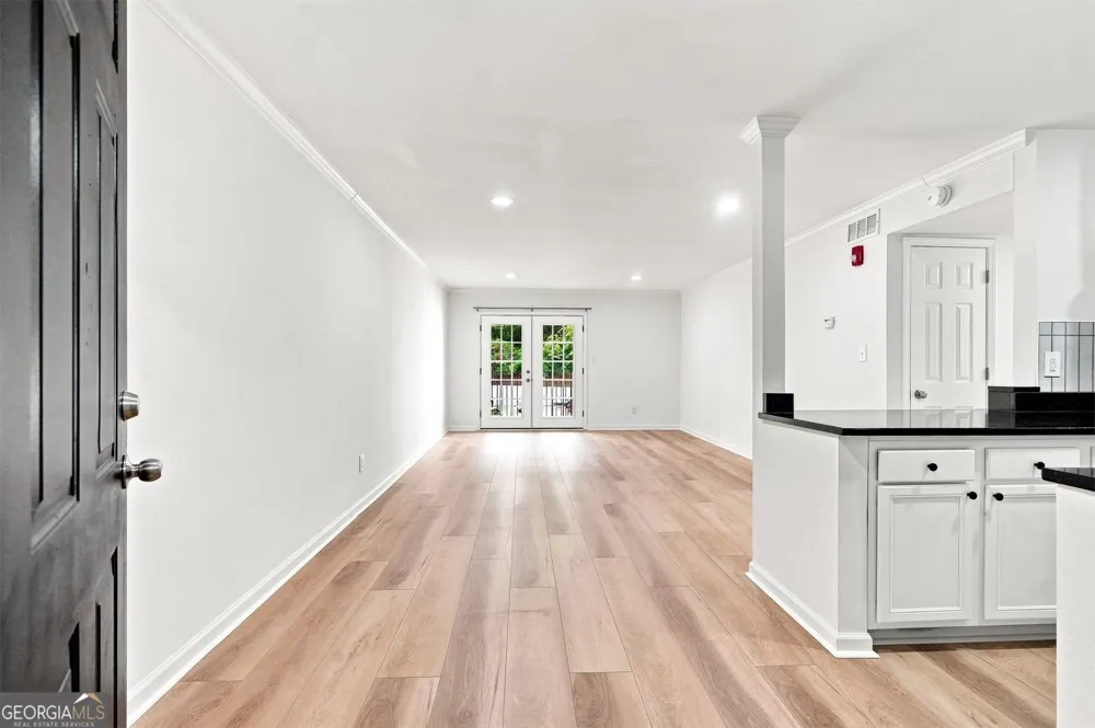 5095 Roswell RD Sandy Springs, GA 30342