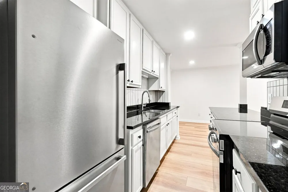 5095 Roswell RD Sandy Springs, GA 30342