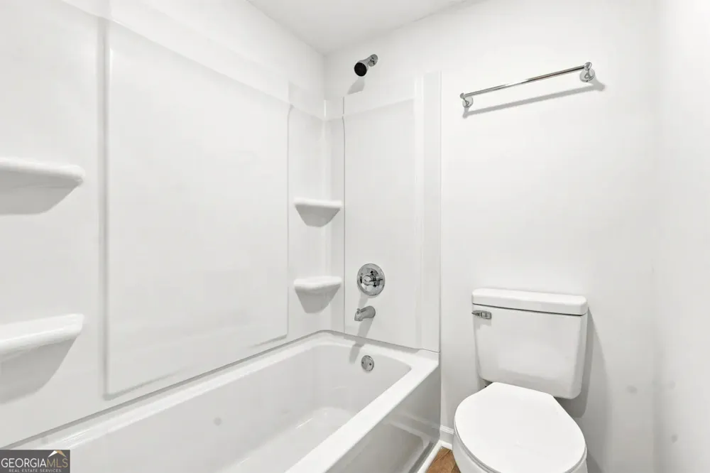 5095 Roswell RD Sandy Springs, GA 30342