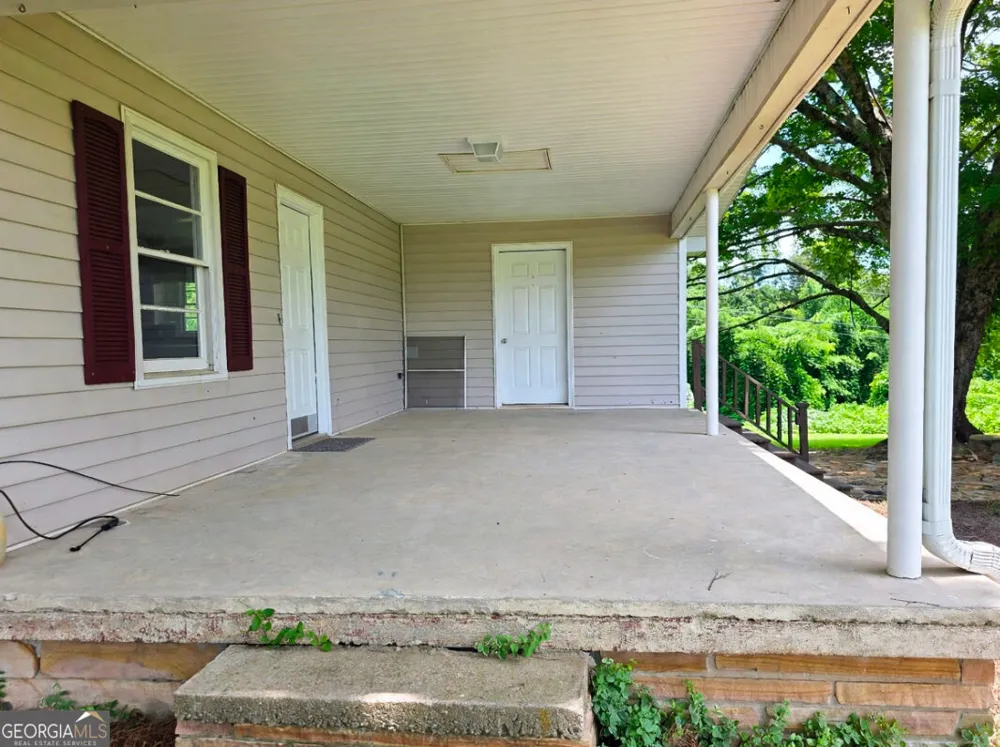 1427 B Old Hwy 100 Waco, GA 30182