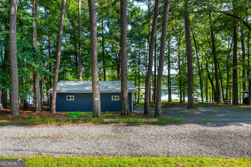 5400 Kings Camp #B19 RD SE Acworth, GA 30102