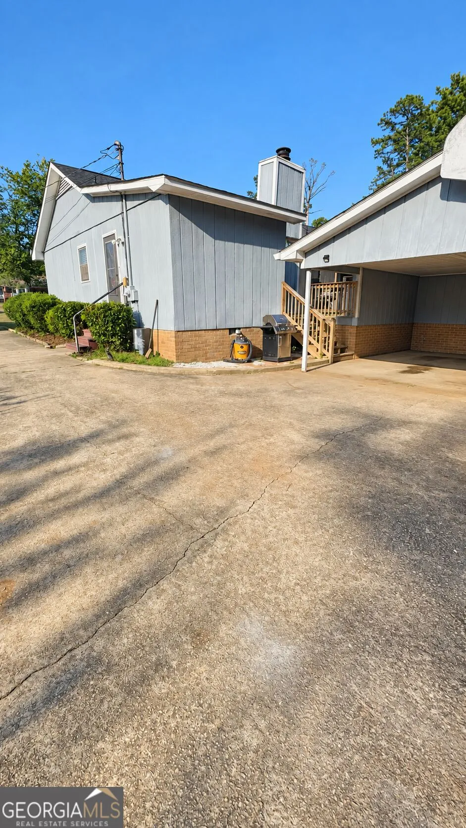 218 Cosby DR LaGrange, GA 30241