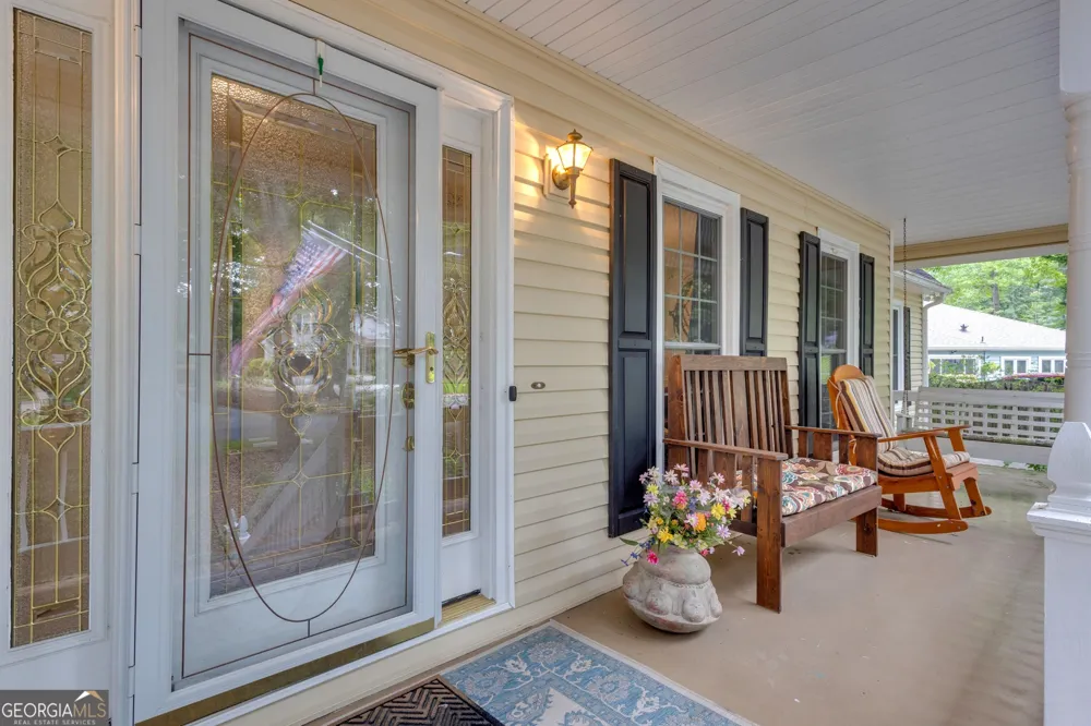 153 Lakeside DR Peachtree City, GA 30269