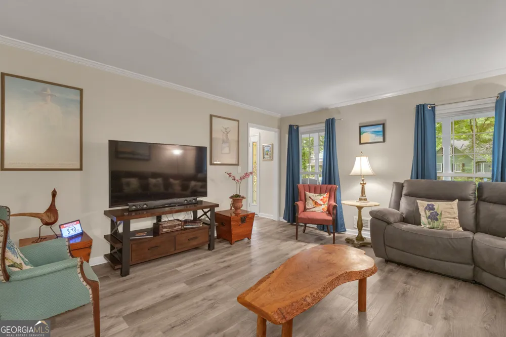 153 Lakeside DR Peachtree City, GA 30269