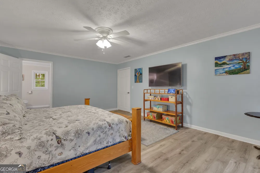 153 Lakeside DR Peachtree City, GA 30269