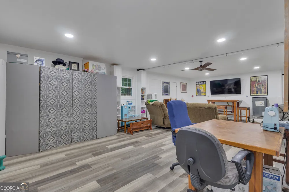153 Lakeside DR Peachtree City, GA 30269